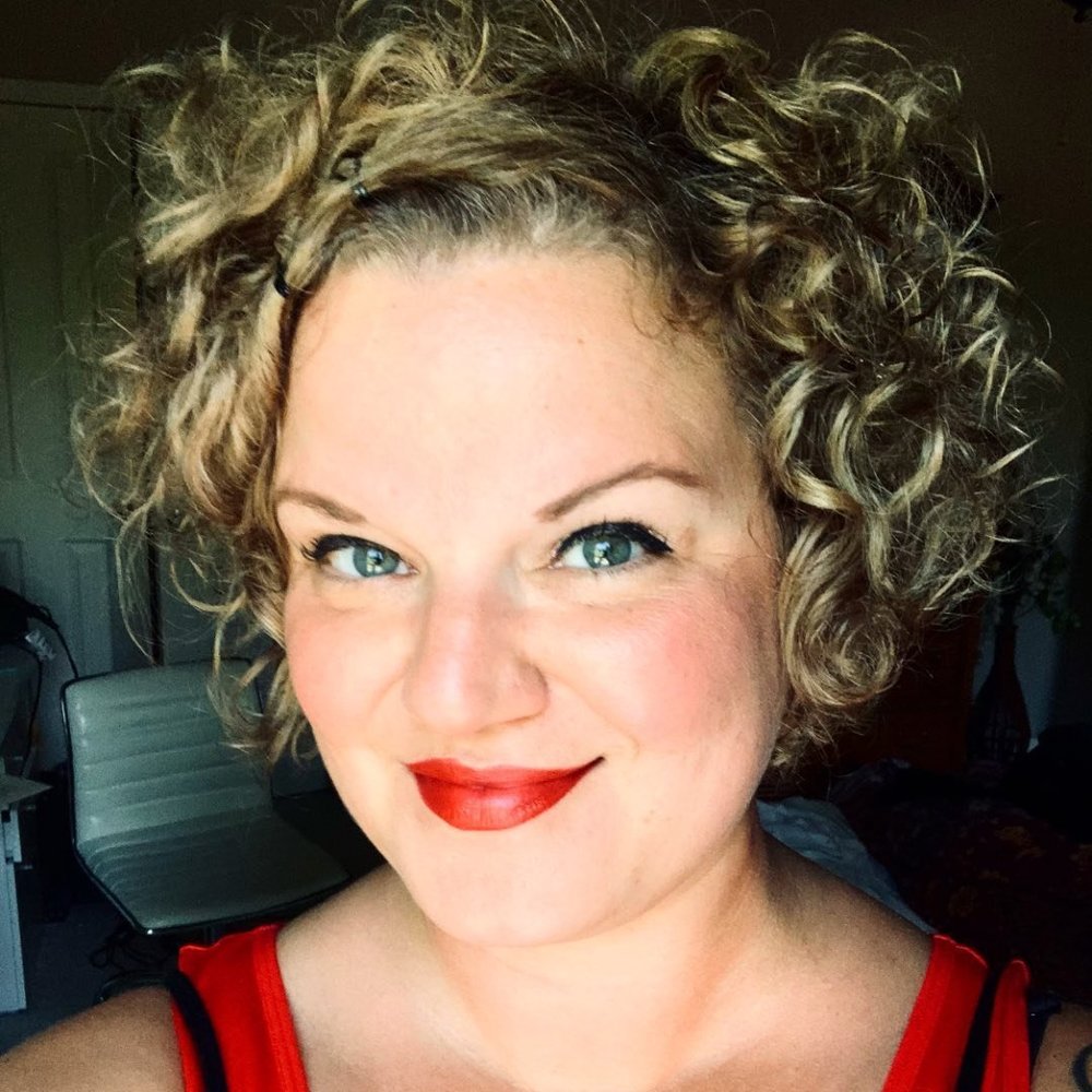 Meet your Posher, Brooke